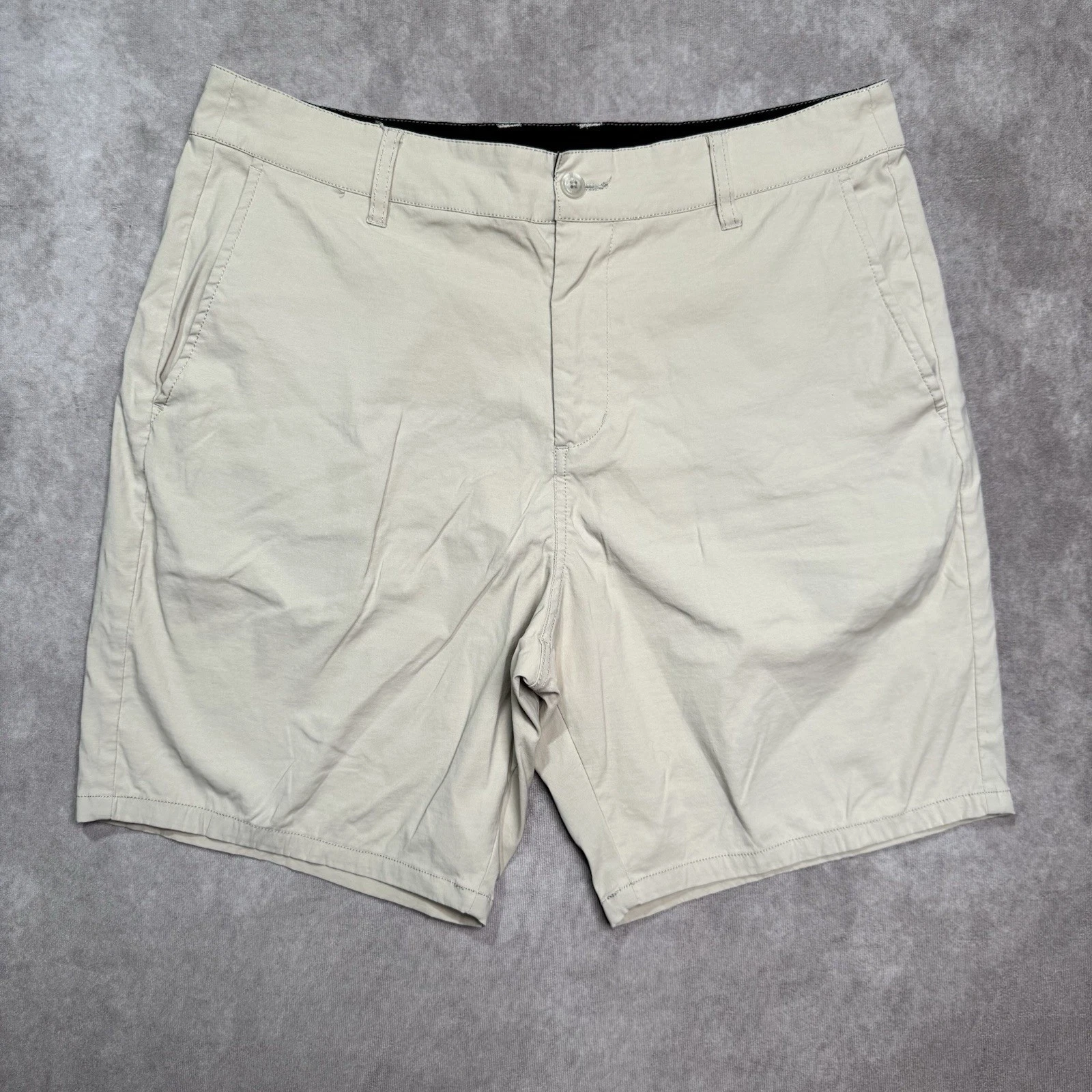 Marsh Shorts Stretch Nylon Zip Pocket Chino Tech Hybrid Size 36 x 8 Beige