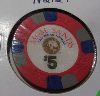 MGM SANDS HOTEL CASINO 1988 $5 hotel casino gaming poker chip Las Vegas NV