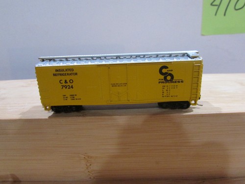 Spur N Atlas 3306 40' Plug Door Box Car Chesapeake & Ohio | Zustand: New