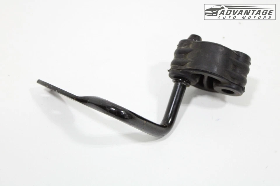 16-22 CHEVROLET COLORADO 2.5L TUBO DE ESCAPE AISLADOR DELANTERO SUSPENSIÓN Y SOPORTE OEM Foto 3 de 4