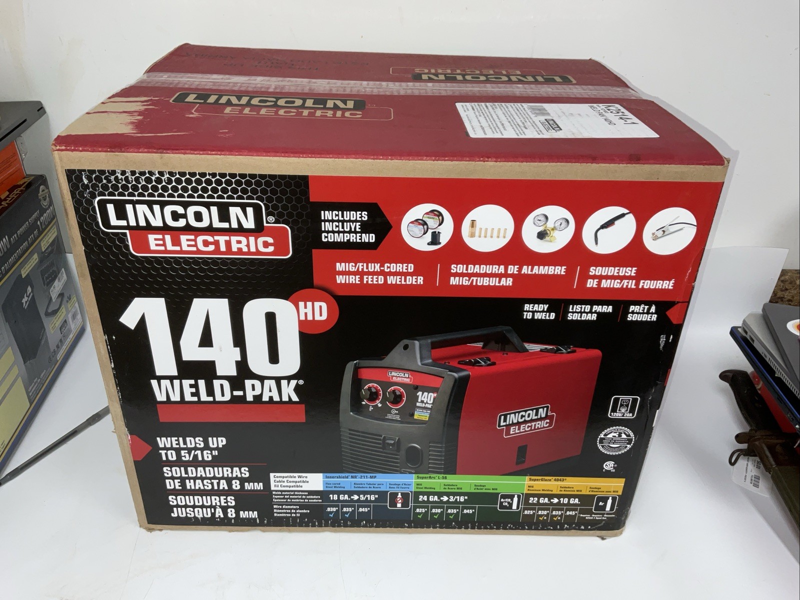 Lincoln Electric K2514-1 Weld Pak 140 HD Wire-Feed Welder