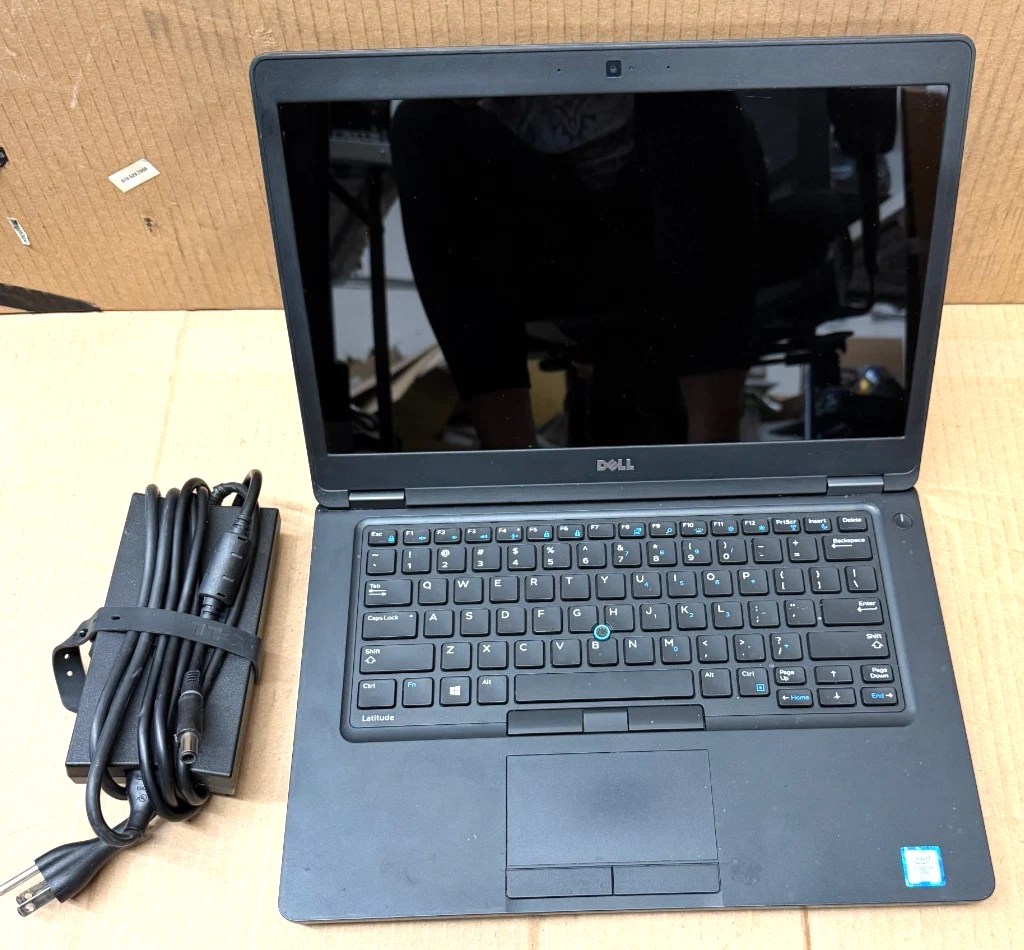 Dell Intel Core i5 7th Gen. PC Laptops & Netbooks 256 GB SSD