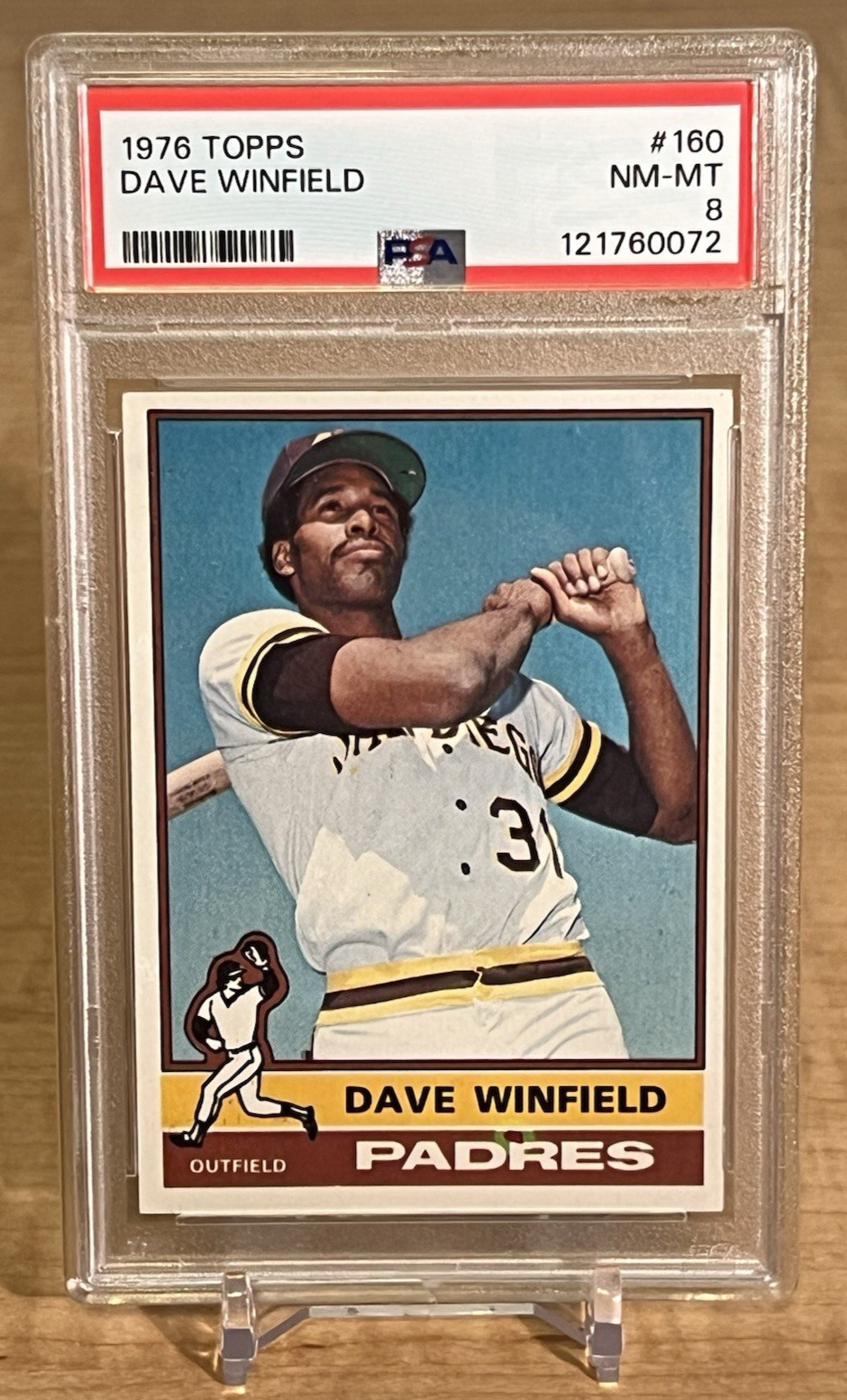 1976 Topps Dave Winfield #160 San Diego Padres PSA 8