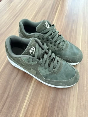 Nike Air Max 90 Ultra 2.0