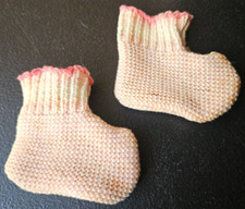 BABY DOLL PINK KNIT SOCKS. VINTAGE QUALITY