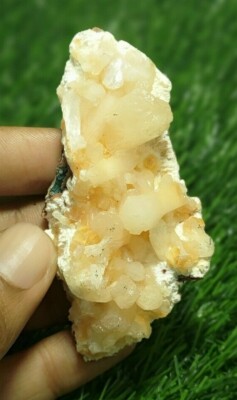 smashing golden heulandite stilbite on chalcedony crystal mineral specimen 1484
