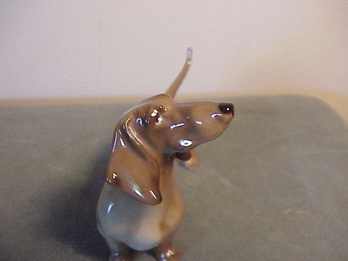 EXQUISITA FIGURA DE PERRO SALCHICHA DE PORCELANA ALEMANA VINTAGE - EXTREMADAMENTE DELICADA - Imagen 3 de 10