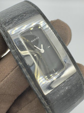Authentic Gucci 7800L Wristwatch Leather Bangle Black Great Condition