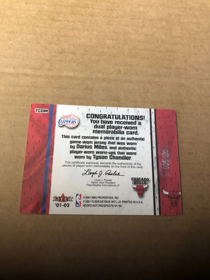 2001-02 Hoops Hot Prospects Hot Tandems #10 Tyson Chandler/Darius Miles 5/100 - Image 2 of 2