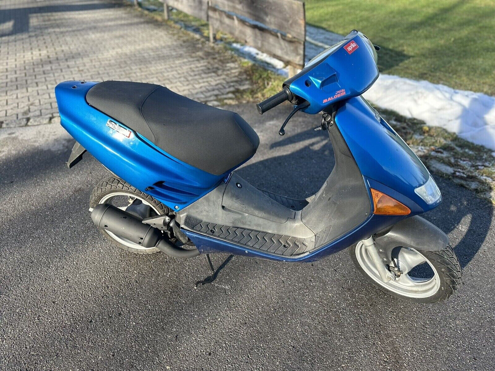 Picture 1 of 1