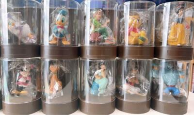 Disney Character Figures Set of 18 Tokyo Mitsubishi Bank unopened
