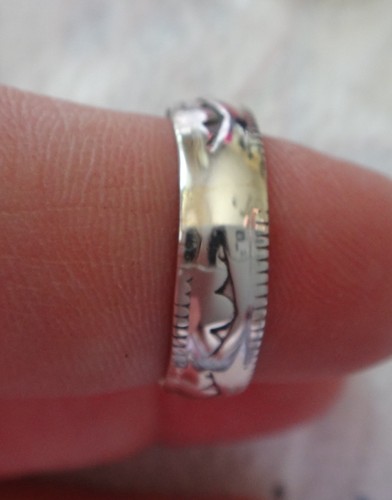 size 11.5 Sterling Silver Stamped design Handcrafted Navajo 6mm wide Band Ring - Picture 6 of 10
