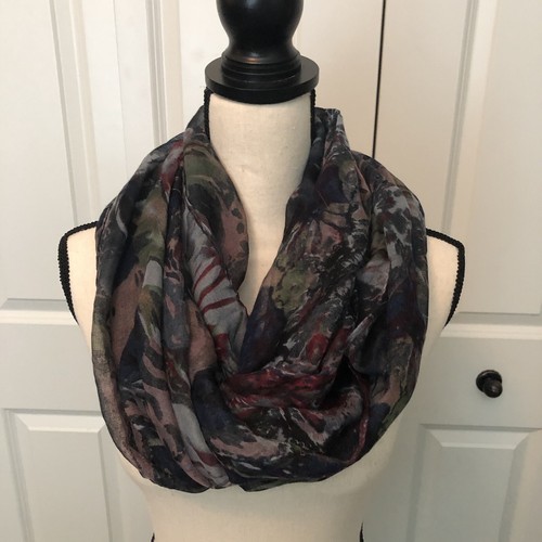 Infinity Loop Scarf