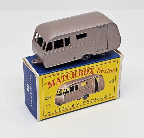 Matchbox Lesney – 23c   Bluebird Dauphine Caravan   1960   (#633)
