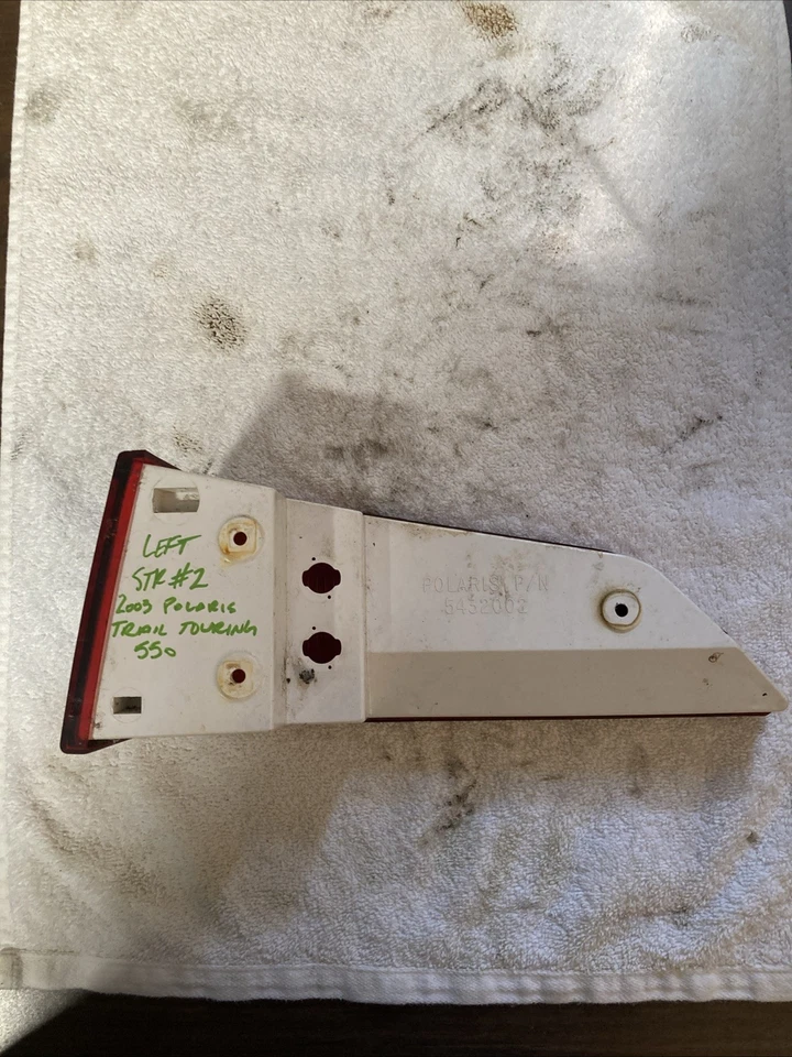 2003 Polaris Trail Touring 550f Left Tail Light - Image 3 of 4