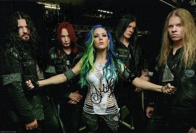 ARCH ENEMY - original signiertes Großfoto 20 x 30 cm Autogramm signed