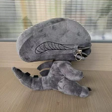 QUANTUM MECHANIX QMX Zippermouth Plush Alien Xenomorph Plush Stuffed Animal Toy