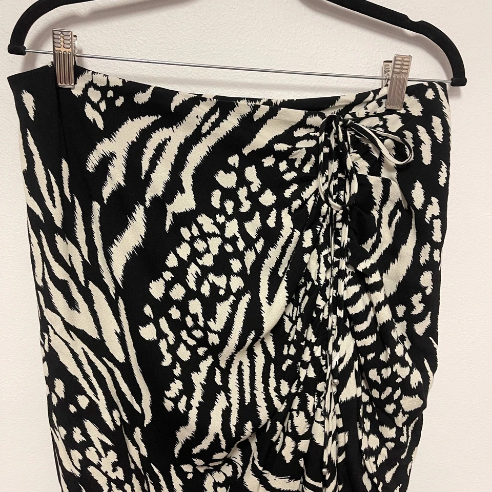  NWT Veronica Beard Ari Ikat Animal-Print Silk Blend High-Low Skirt Asymmetrical - Image 4 of 4