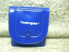 RARE 1987 Vintage  Neutrogena Travel Nail Set Kit Blue Case 3"
