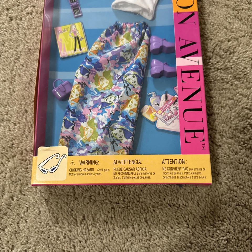 Одежда Barbie Fashion Avenue 2002 Mattel Asst. 25701 никогда не доставался из коробки новый 🌸 - Изображение 3 из 4