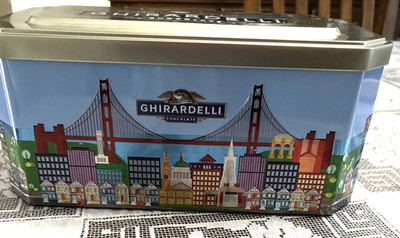 Ghirardelli Chocolate LARGE  Biscuit Cookie Tin San Francisco G.G. bridge  NICE