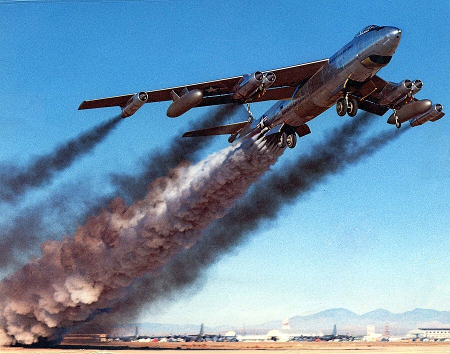 Convair B-36 Peacemaker B-47 bomber XF-85 Goblin Air Force