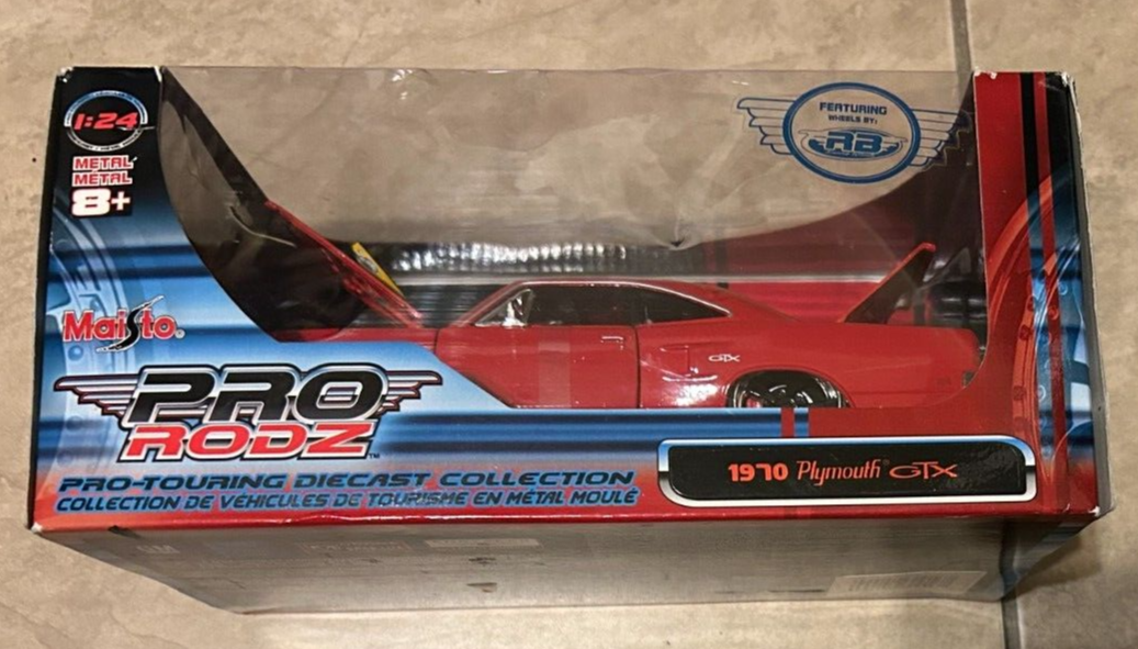 Maisto 1970 Plymouth GTX Pro Rodz 1:24 Die Cast Collection Red Car NEW in  Box
