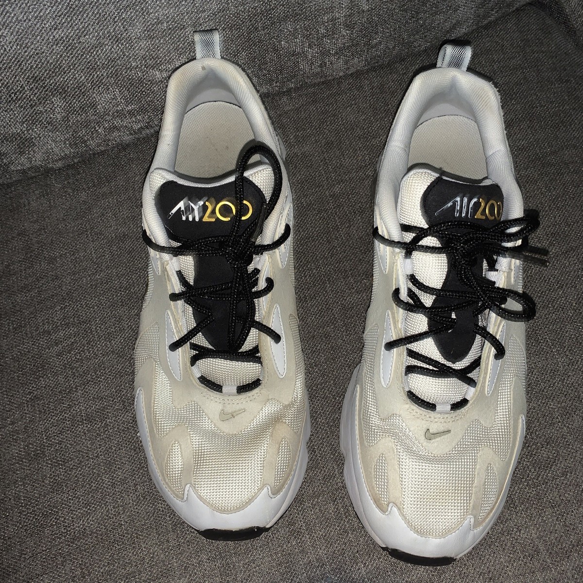 Nike Air Max 200 Men\'s  Size 8.5 White Metallic Gold Black Sneakers AQ2568-102 37db121a77b3cd4ed42022bb87fe7b  main image 3