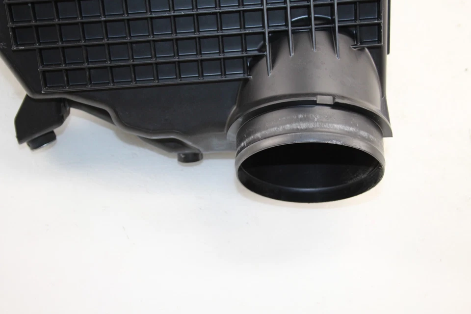 2014-2020 Acura RLX Air Cleaner Box OEM DK175 - Image 2 of 4