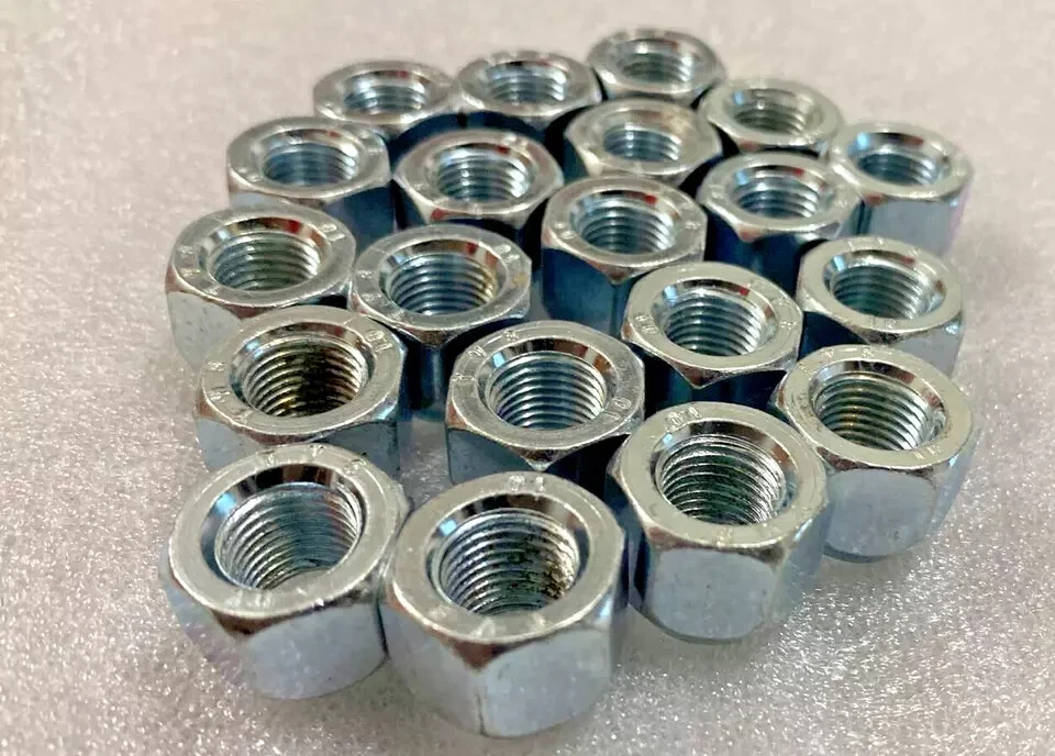 (OEM) JUEGO DE TUERCAS DE RUEDA SUZUKI SAMURAI '80-95" CANTIDAD 20 | Apto para Foto 2 de 3