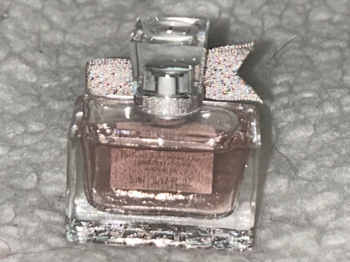 NEW Dior Miss Dior Eau de Parfum EDT .17 oz/5 ml Mini Sample