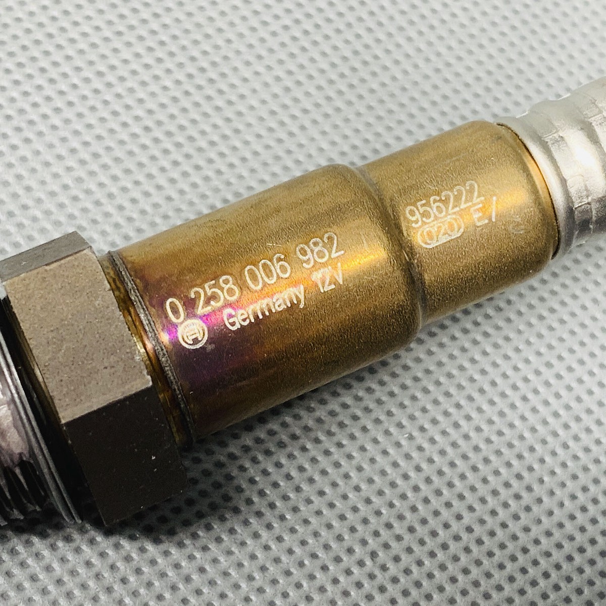 Lambda Oxygen Sensor O2 0258006982 For Volkswagen Golf