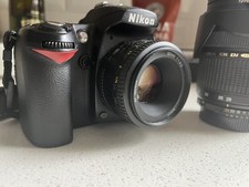 Nikon D D40 6.1MP Digital SLR Camera with 50mm and 28-75mm lens