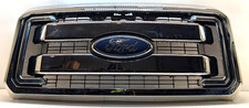 Ford F-250 F-350 2011-2016 Lariat Grille Surround Chrome Bars 139477 Ford F-250 F-350 2011-2016 Lariat Grille Surround Chrome Bars 139477