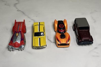 Maisto 1:64 lot of 4 - Die Cast Cars - Jeep, Nite Crawler, Mustang, Pulf Adder