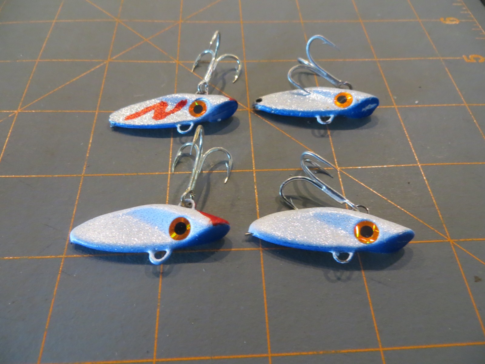 4 Vintage Tom Mann Schoolin' George - 1/2 ounce