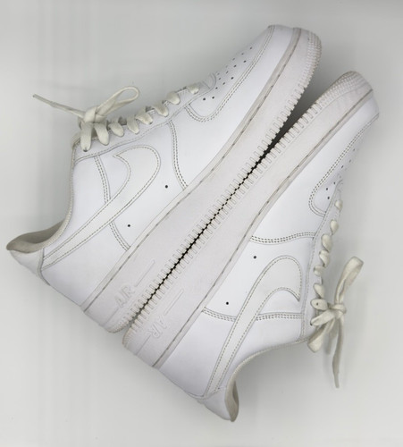 Nike Air Force 1 Men’s Low Top Lace-Up Solid White Sneakers Casual Activewear