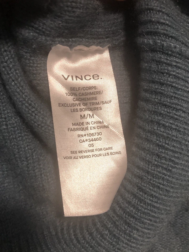 Suéter con Capucha Vince Para Hombres Mediano Cachemira Pesado Lujo Foto 4 de 4