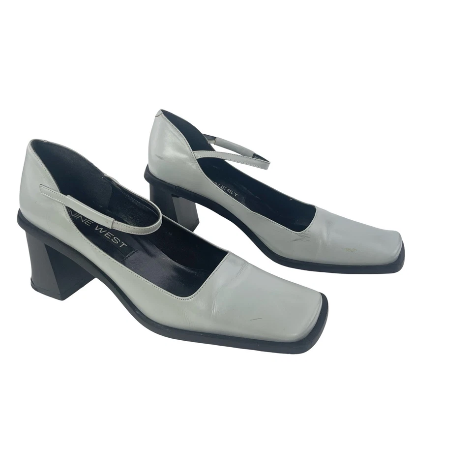 Nine West 女式皮革灰色粗跟鞋 Y2K 尺码 7.5 M — 第 2/4 张图片