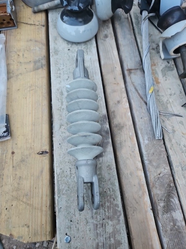chance Dead End Suspension Insulator test 10k