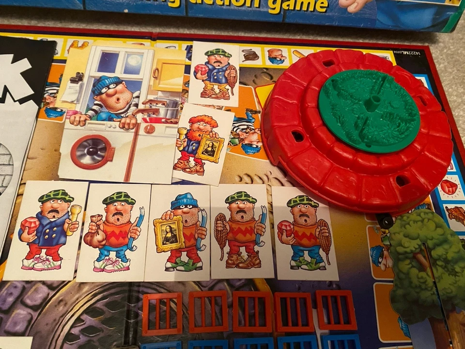 Hook the Crook, Board Game, Parker (1994) 100% Checked & Complete - Image 4 of 4