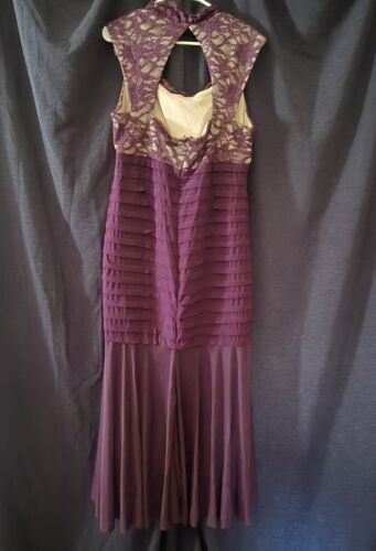 R&M Richards Women's Evening Dress Gown Plum Lace Sz 18W Mother Of Bride Formal - Picture 4 of 12