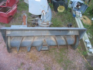 International IH CUB CADET SNOWBLOWER ATTACHMENT 48" SNOWTHROWER snow blower