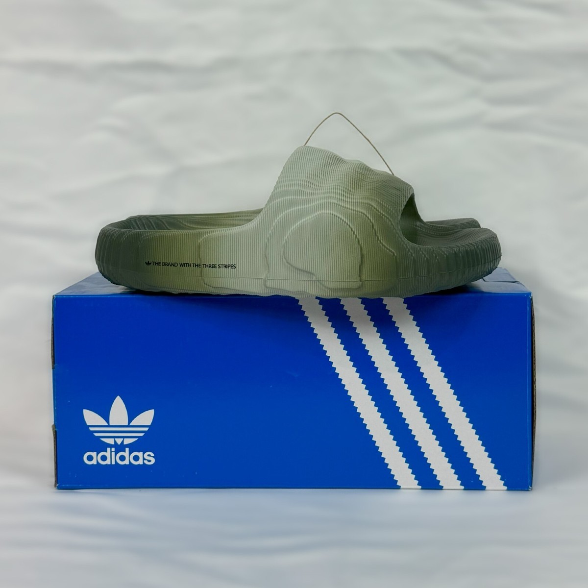 IG7494] ADIDAS ADILETTE 22 (CHOOSE YOUR SIZE)