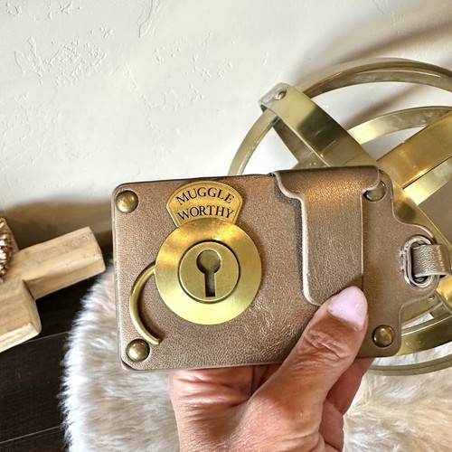 Harry Potter Muggle Worthy Luggage Tag - Picture 2 of 3