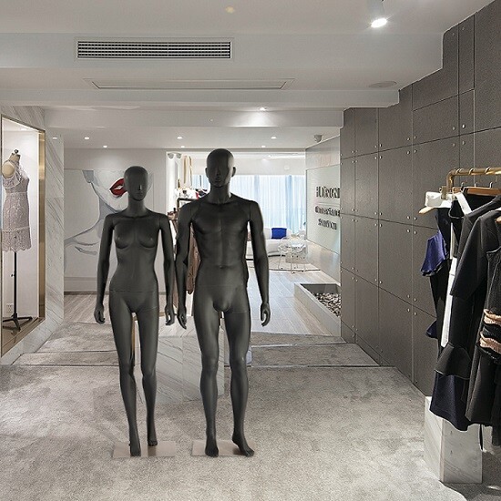 männliche weibliche Schaufensterpuppe LM LF schwarz matt Nase Mund Ohr geformt