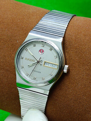 vintage RADO VOYAGER watch 17 Jewels Automatic Day / Date