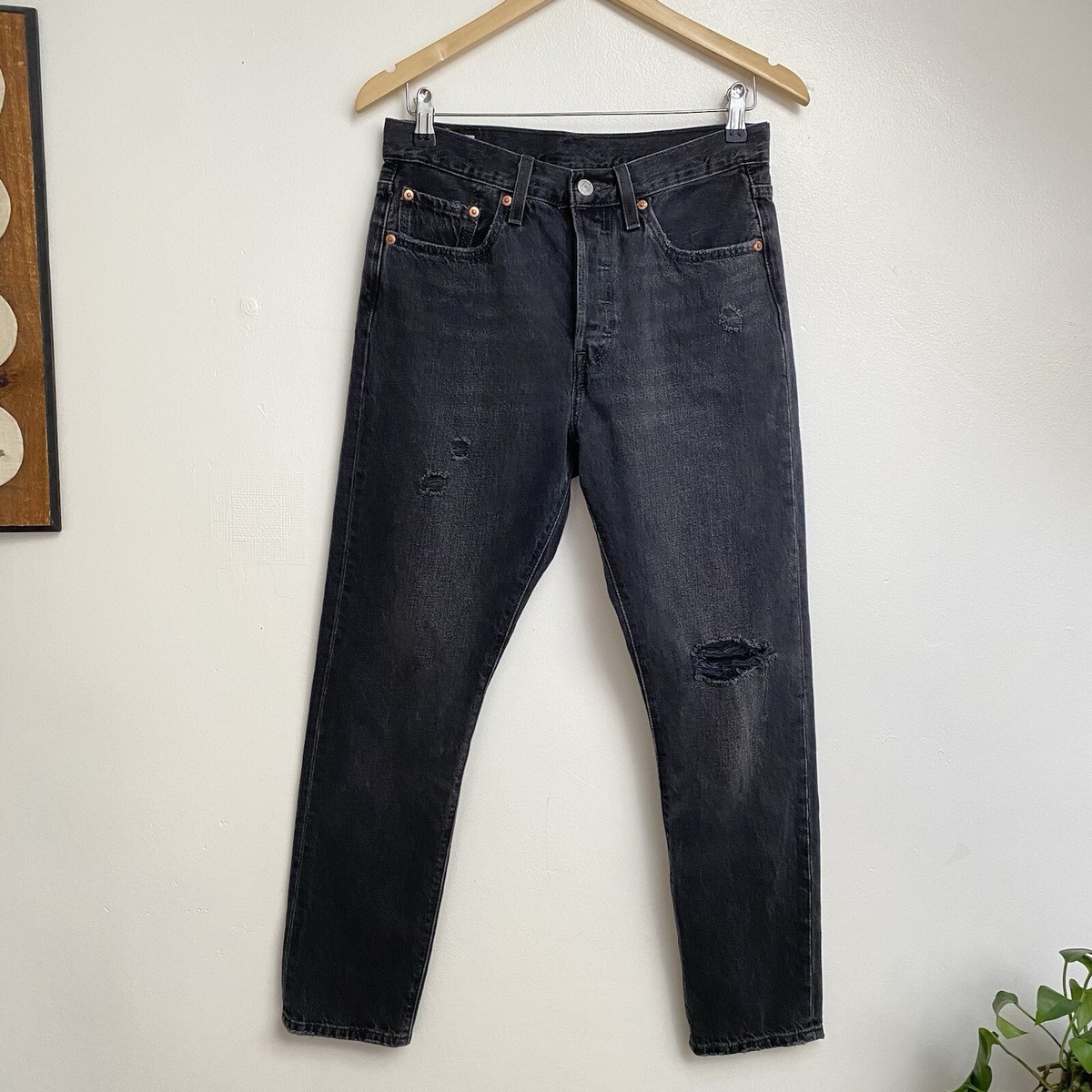 Levis Premium Black Denim 501 Button Fly Jeans 28 X 28