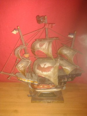 Wooden Vintage 1620 Mayflower  Model Ship.