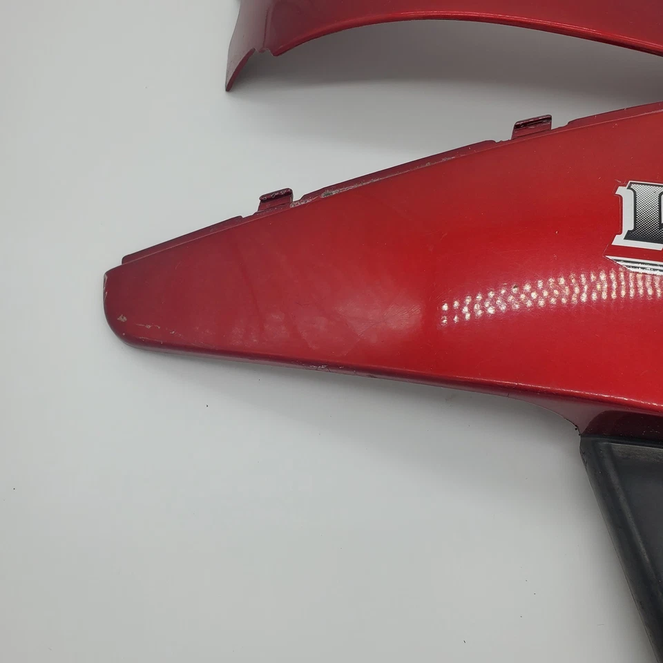 Pair Of Used Red Side Covers For 1991 Model Honda Vt600c Shadow - Image 3 of 4